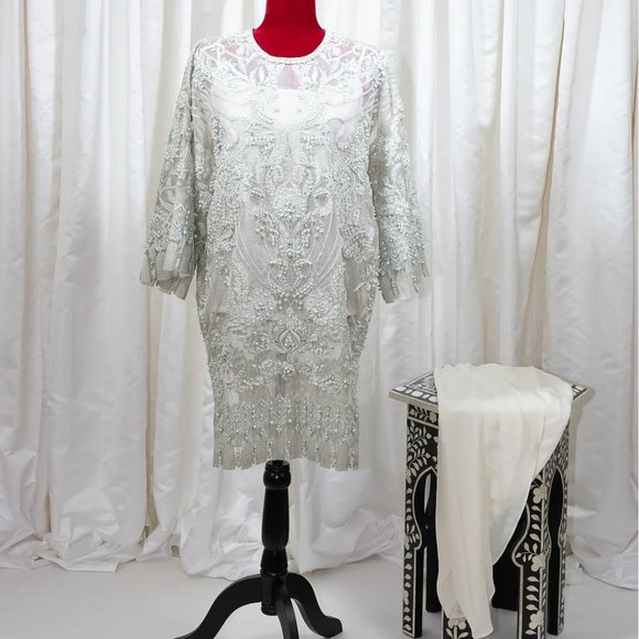 Suffuse - White - Pakistani - Picture 3 of 3